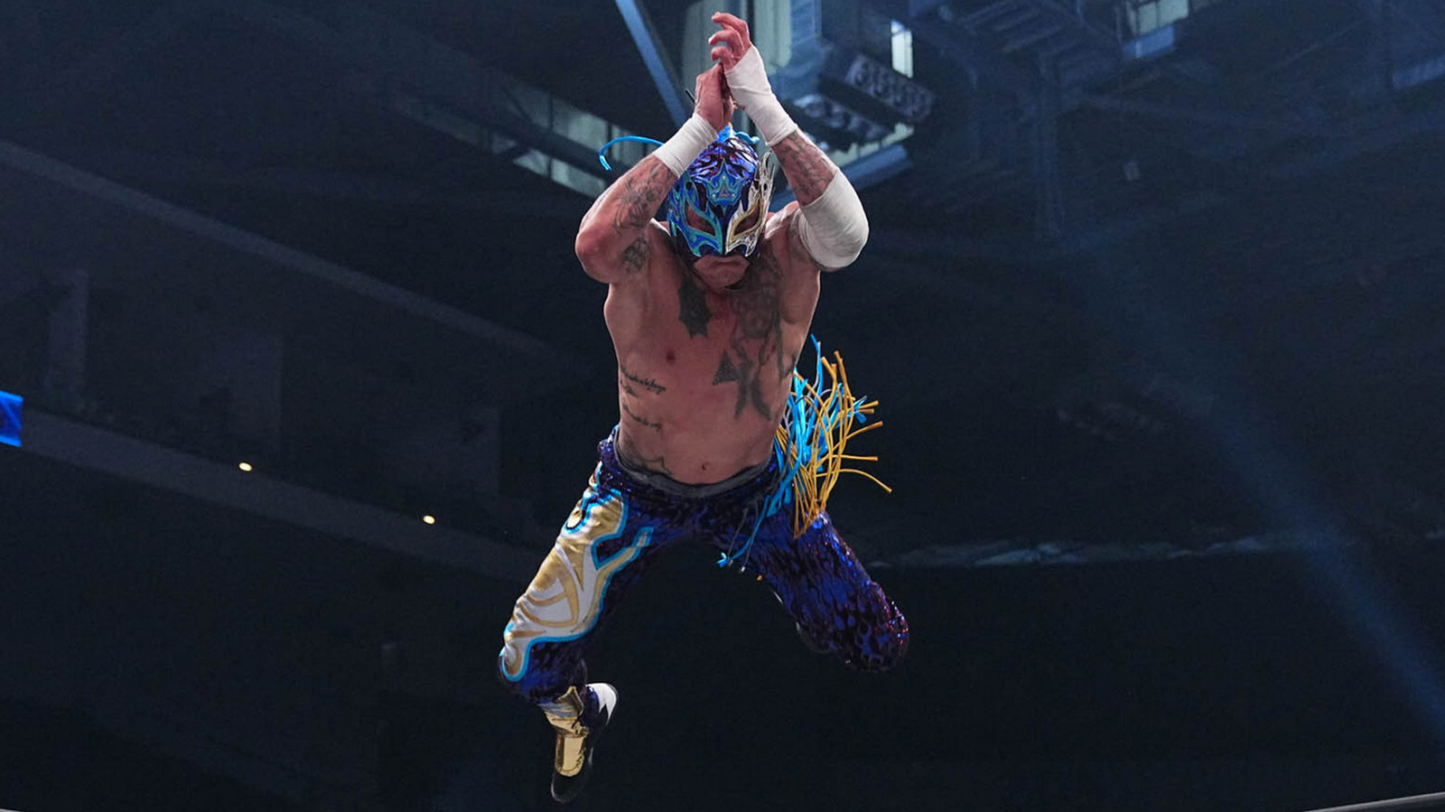 AEW S Rey Fenix Talks Bringing Lucha Libre To America