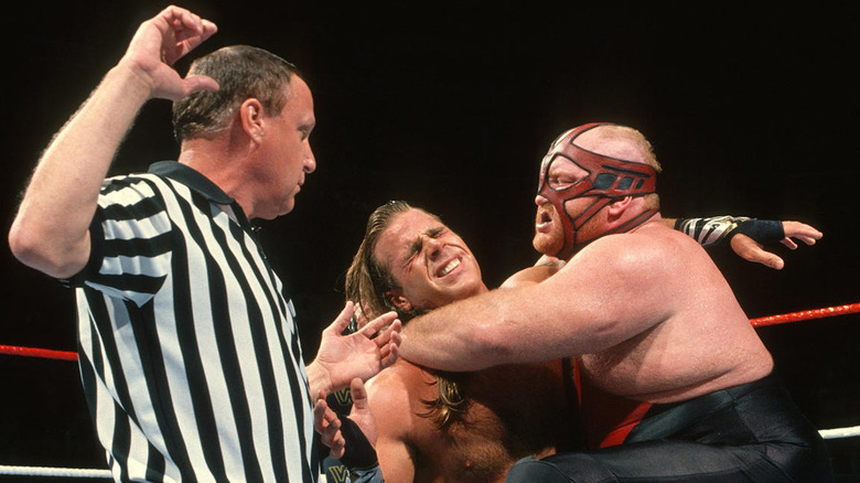 Vader wrestling Shawn Michaels