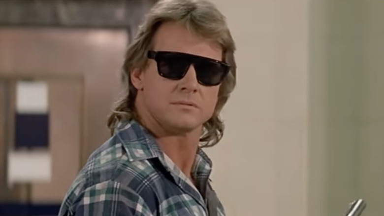 Piper in They Live wearing sunglasses