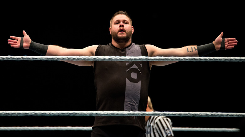 Kevin Owens extends arms