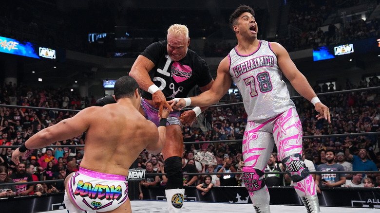 The Acclaimed scissor with Billy Gunn