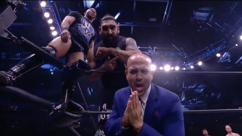 Lethal, Singh and Dutt posing