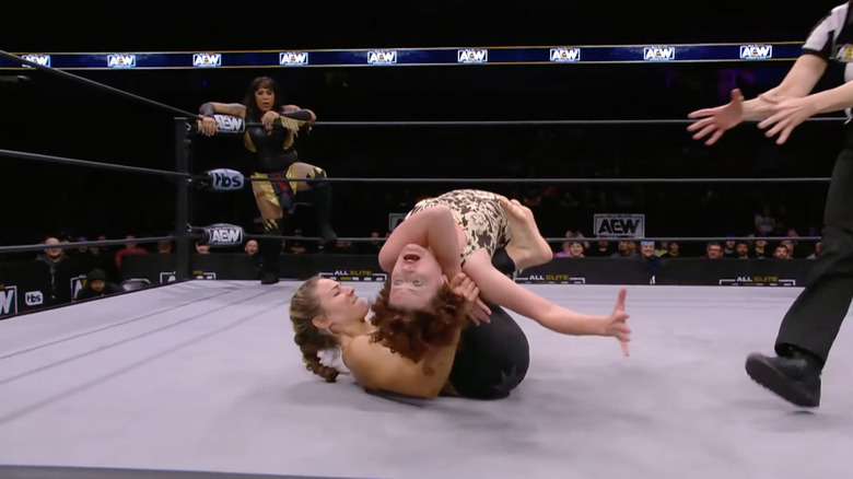 Shafir with a submission on LaFleur