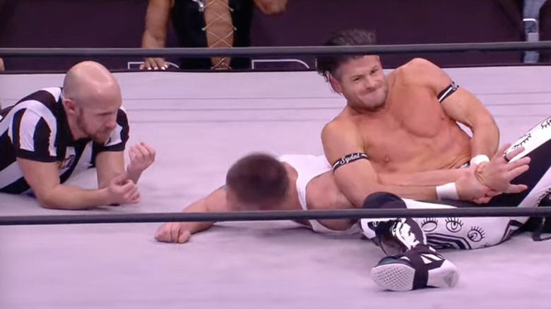 Sydal with a submission on Slim