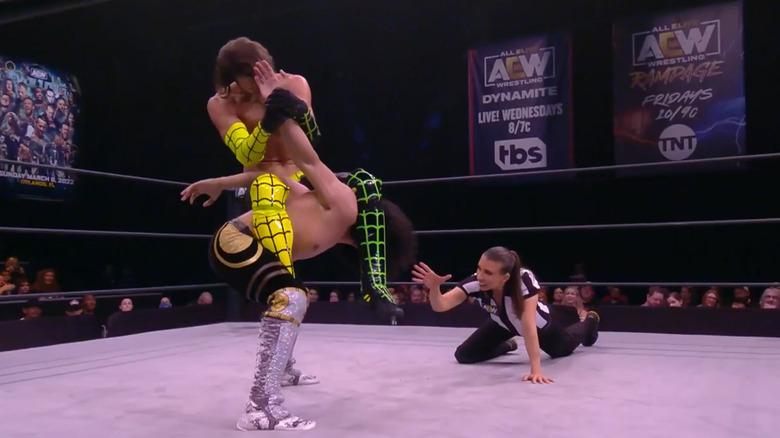 Angelico with a full body submission on Akki