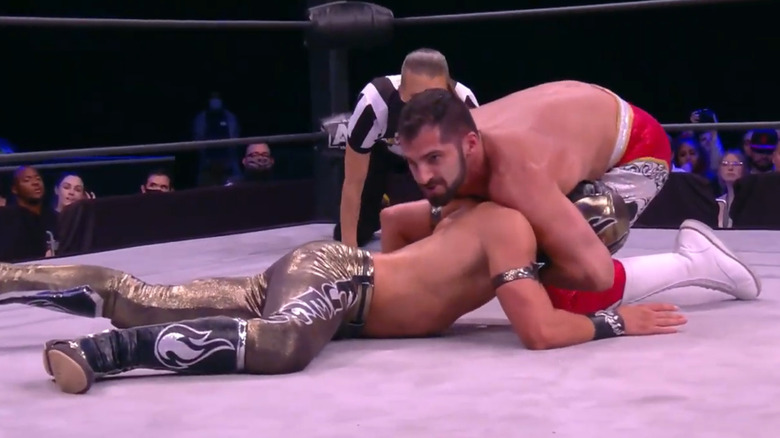 Fuego and Daivari in the ring