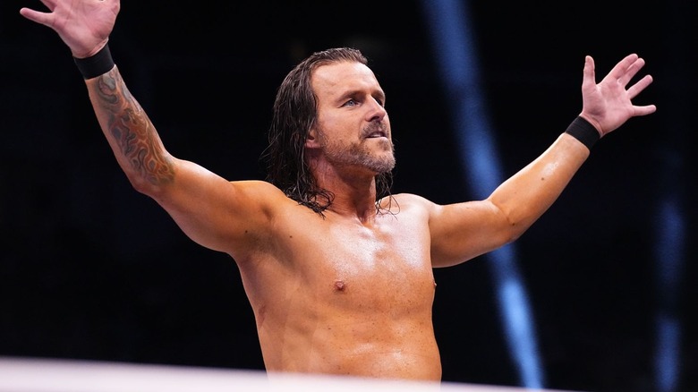 Adam Cole poses on "AEW Dynamite"