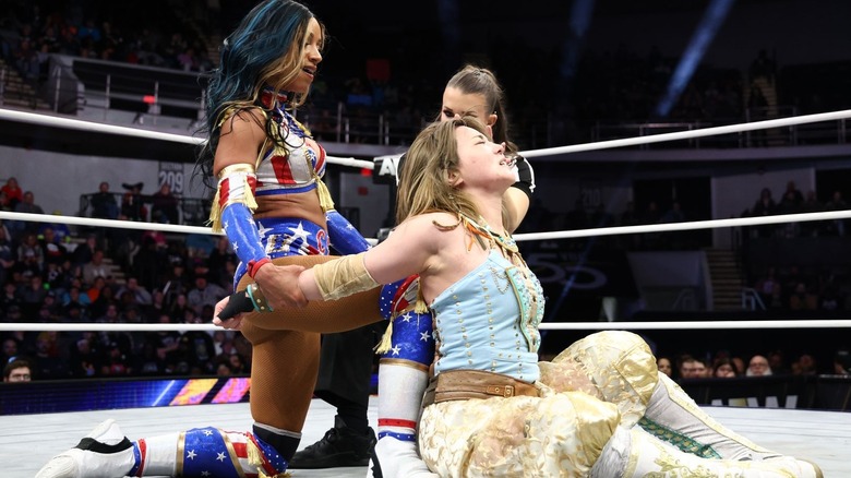 Mercedes Mone gets Yuka Sakazaki in a submission hold on "AEW Dynamite."