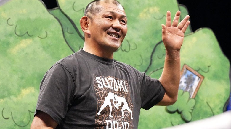 Minoru Suzuki waves