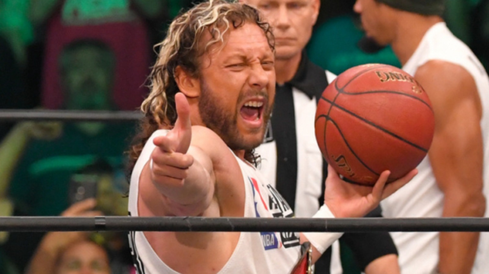 AEW Has Reportedly Added Injury Time To Kenny Omega s Contract