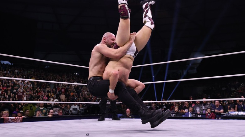 Jon Moxley hitting piledriver on Bryan Danielson