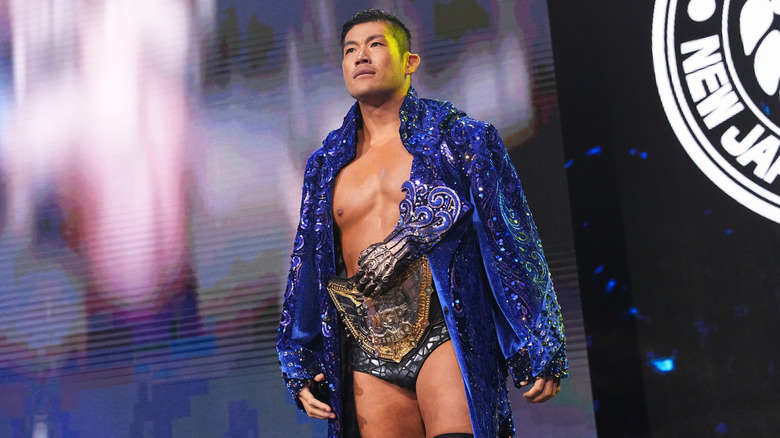 SANADA makes his entrance