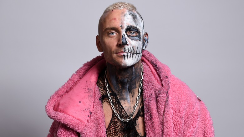 Darby Allin posing