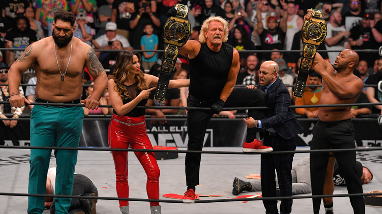 Jeff Jarrett with Satnam Singh, Karen Jarrett, Sonjay Dutt, and Jay Lethal