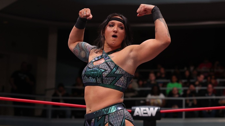 Kris Statlander poses in the ring before a match on AEW