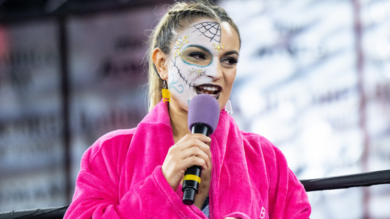 AEW’s Thunder Rosa Offers Injury Update To Explain Absence