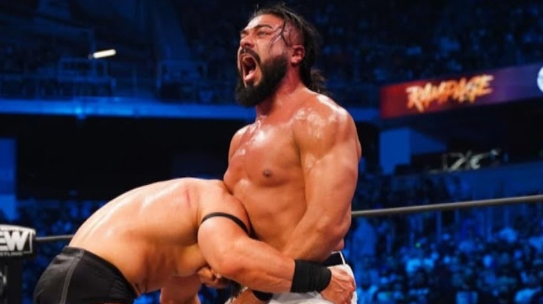 Andrade El Idolo wrestling Pac