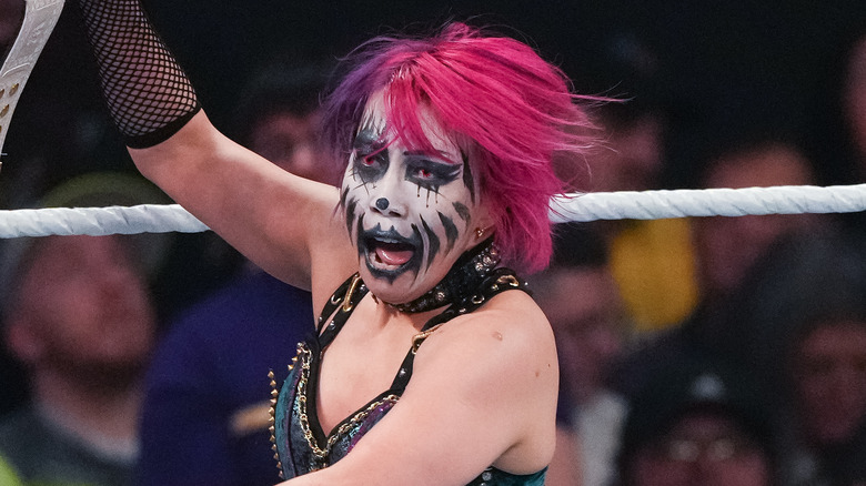 Asuka with a crazed look