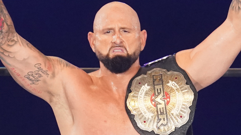 Karl Anderson posing