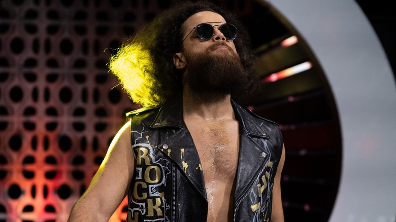 Juice Robinson makes his entrance