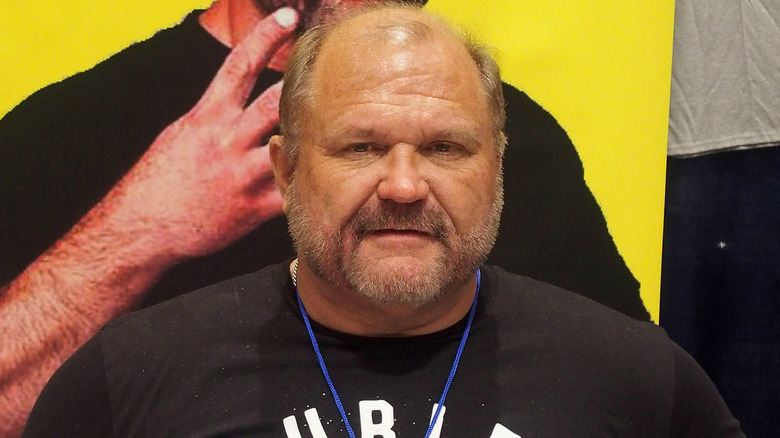 Arn Anderson posing