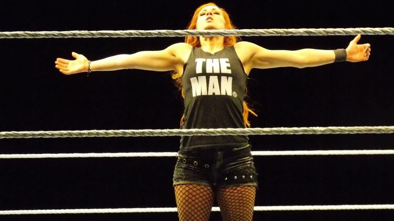 WWE Announces 2018 Awards On Instagram, Becky Lynch Comments - SE Scoops