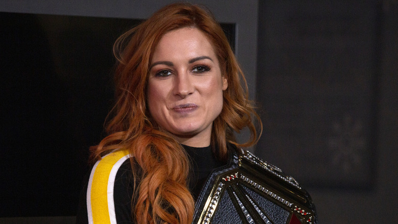 Becky Lynch Says She Exchanged 'The Best Last Words' With WWE Hall Of ...