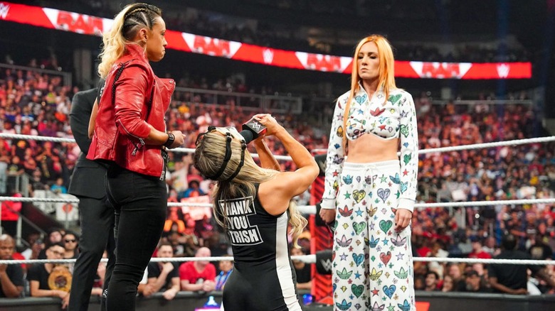 Trish Stratus Confronts Becky Lynch On WWE Raw