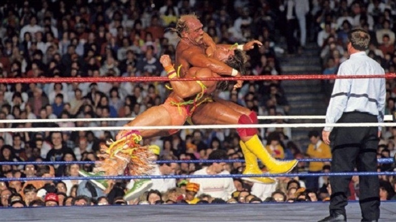 Hulk Hogan and Ultimate Warrior double clothesline