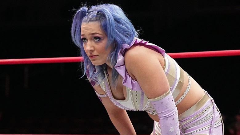 Billie Starkz in the ring