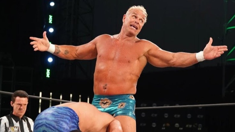 Billy Gunn shrugging