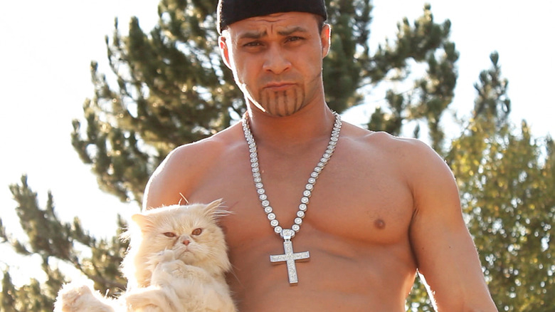 Teddy Hart and cat