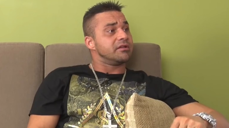 Teddy Hart looking to the right