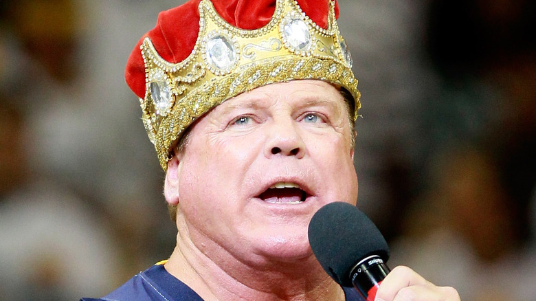 Jerry Lawler talking into a microphone