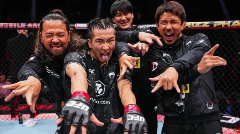 Shinsuke Nakamura (far left) and Rei Tsuruya (center)