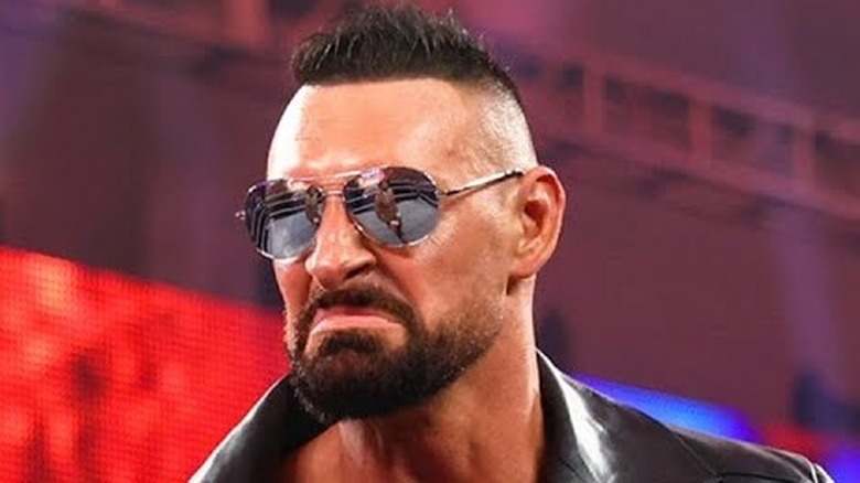 Dijak smirk  sunglasses