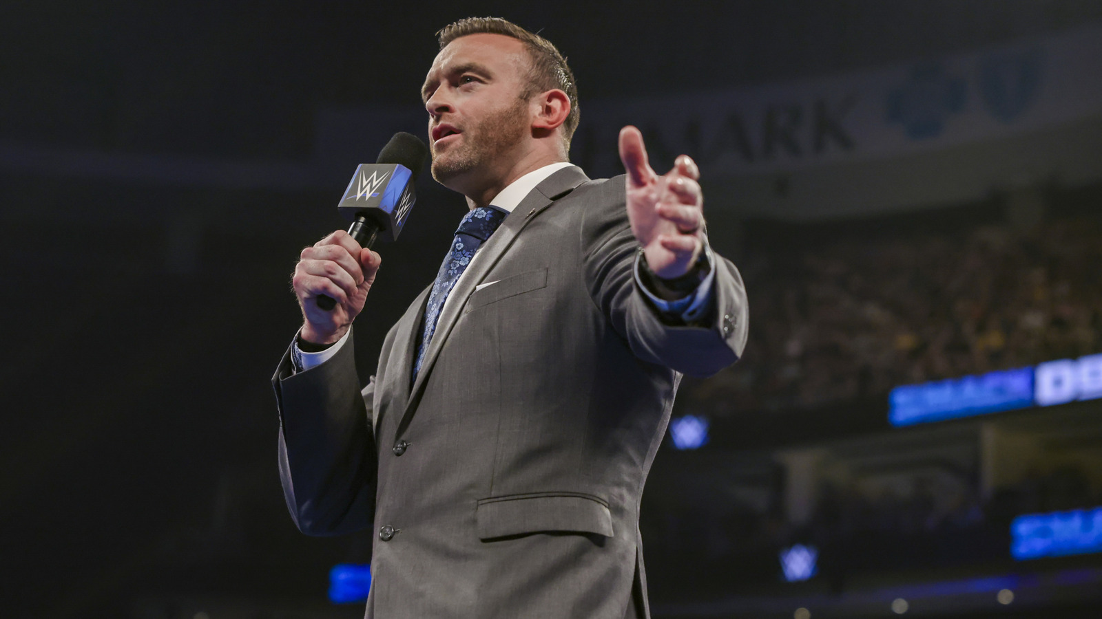 Top WWE Raw Stars Set For First Three-Hour SmackDown Amidst Potential Roster Changes