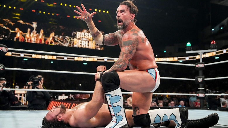 CM Punk vs Drew McIntyre