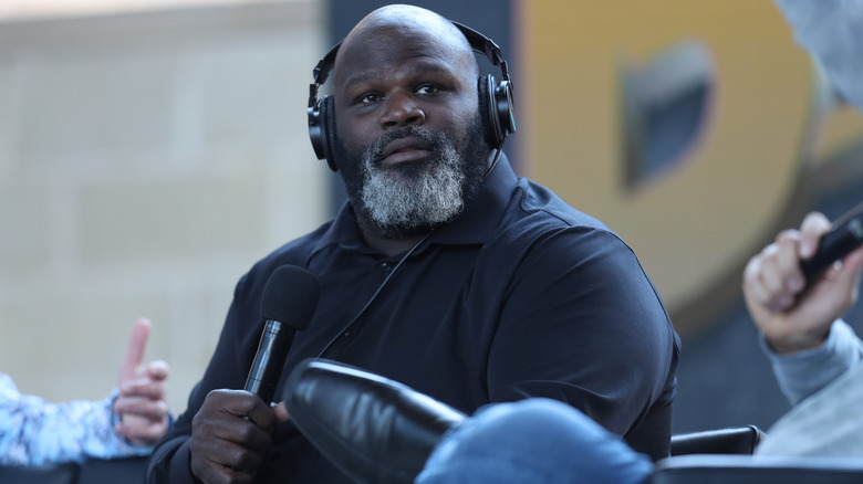 Mark Henry co-hosts a show.