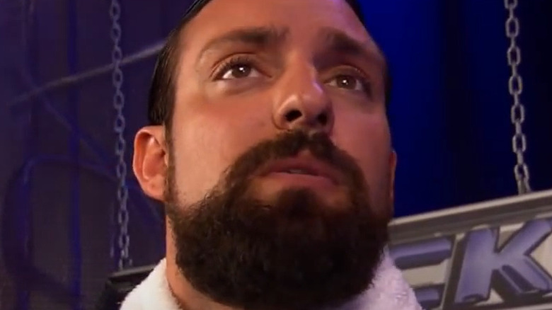 Damian Sandow talking