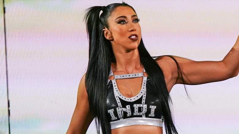 Indi Hartwell wearing black and silver ring gear