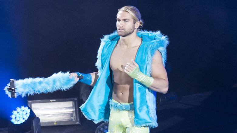 Tyler Breeze makiing his entrance