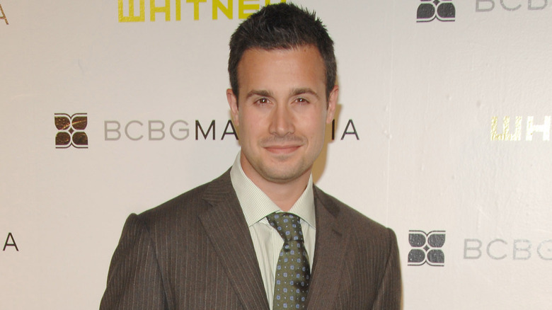 Freddie Prinz Jr. smiling