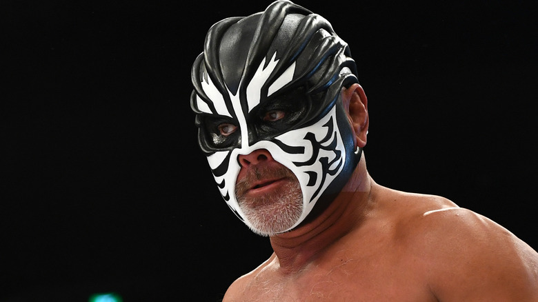 The Great Muta wrestling