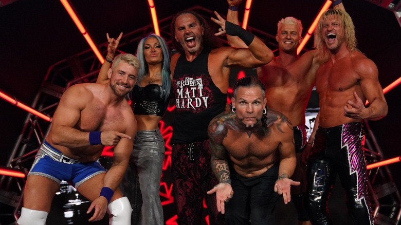 Joe Hendry, Rebecca Hardy, Matt Hardy, Jeff Hardy, Ryan Nemeth, and Nic Nemeth pose