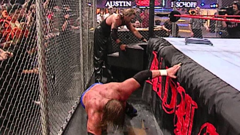 Nash/HHH Hell in a Cell
