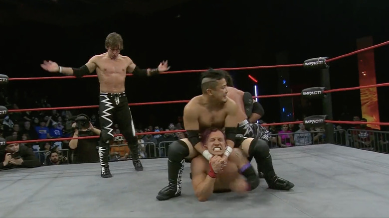 Motor City Machine Guns & KUSHIDA vs. Bullet Club