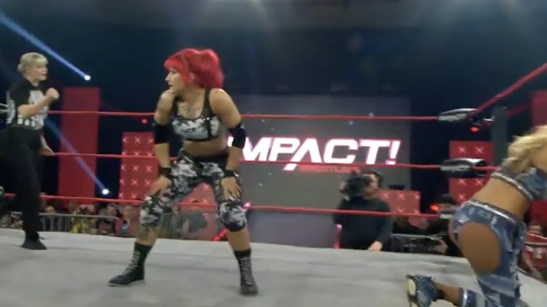 Alisha Edwards vs. Jody Threat