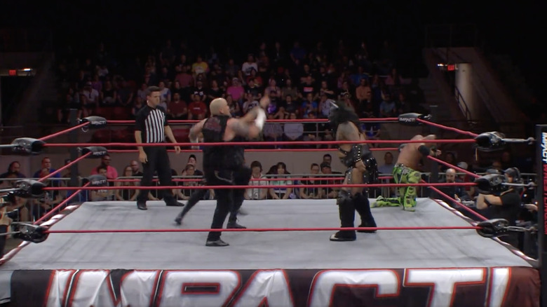 Decay vs. Sami Callihan & Jake Crist