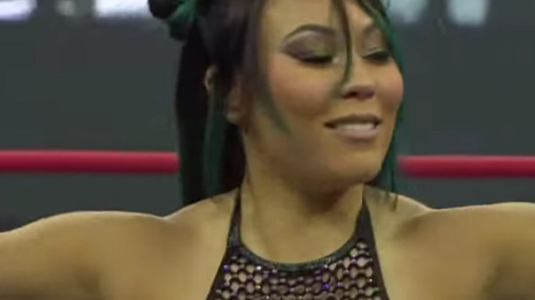 Mia Yim 